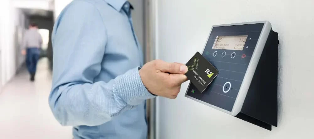 حلول الأمن والإدارة الذكية للمتاجر