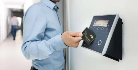 حلول الأمن والإدارة الذكية للمتاجر
